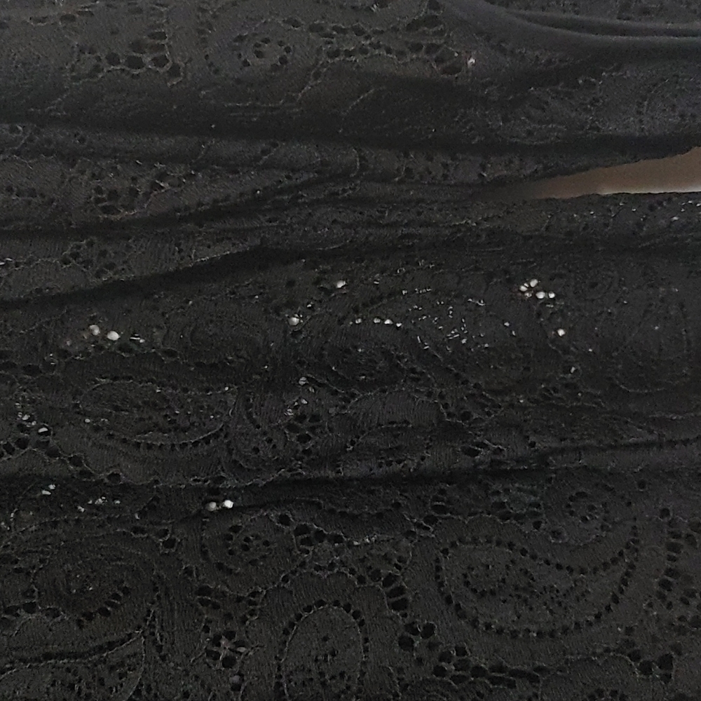 Lace top - Picture 3 of 3